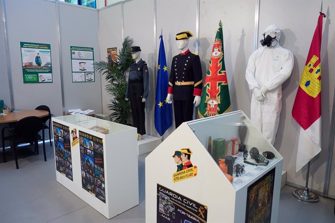 La Guardia Civil de Albacete participa en la XV edición de Expovicaman.
