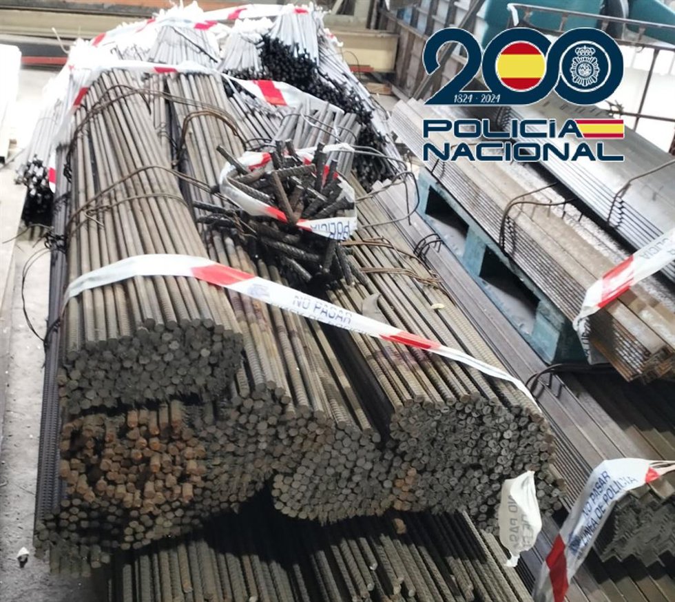 Hierro intervenido en El Puerto de Santa María tras su robo en una empresa metalúrgica.