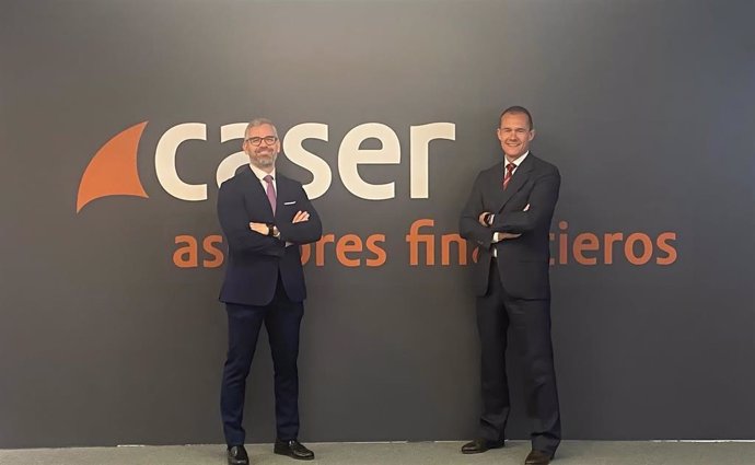 Caser Asesores Financieros ha anunciado este miércoles la incorporación como socios de Antonio Aroca y Daniel Bona a su red de agentes financieros y suma ocho en lo que va de año.