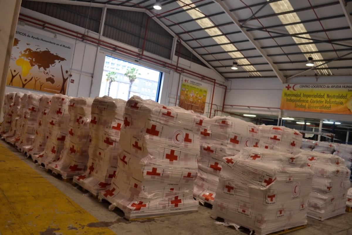 Cruz Roja Española envía 53 toneladas de ayuda humanitaria a Gaza