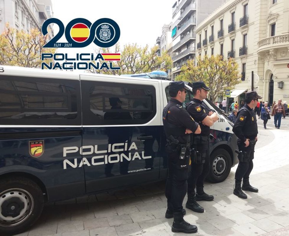 Vehículo de la Policía Nacional.