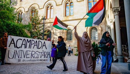 Els concentrats a la UB per Palestina mantindran l'acció fins diumenge