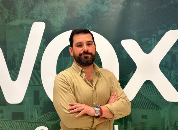 El portavoz de Vox en Pinos Puente, Antonio Duarte