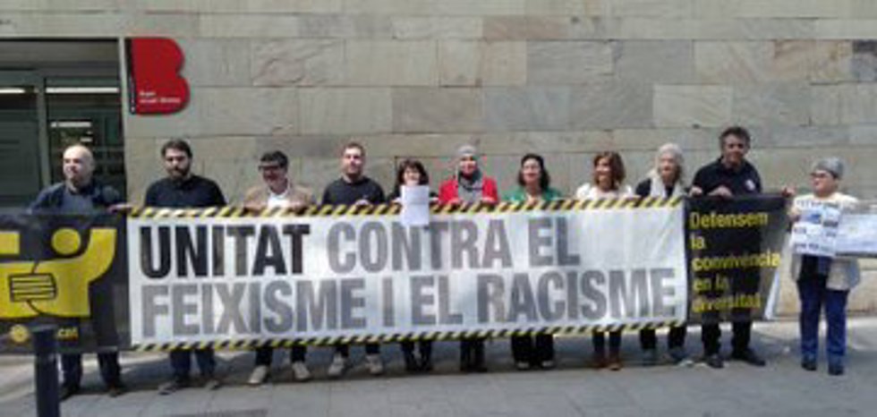 Ferran Pedret (PSC), Lluis Mijoler (Comuns), David Caño CUP), Najat Driouech Ben Moussa (ERC), Alícia Romero (PSC), Glria Freixa (Junts+) han suscrito un compromiso para no pactar con Vox ni AC.