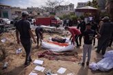 Foto: AMP.-O.Próximo.- Autoridades de Gaza dicen haber exhumado cerca de 50 cuerpos en otra fosa común en el Hospital Al Shifa