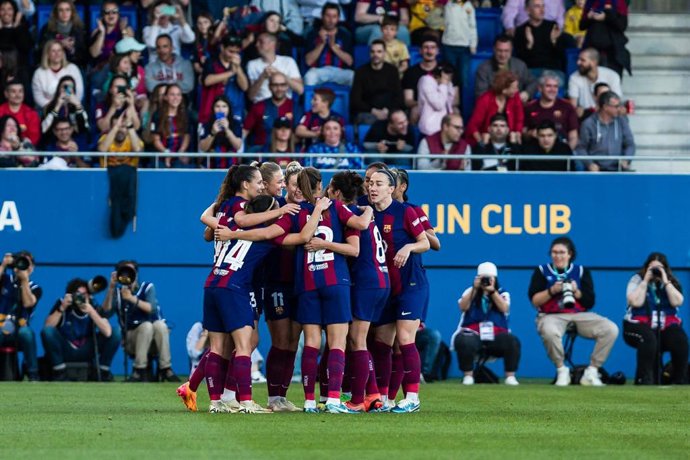 Salma Paralluelo of FC Barcelona Fem celebrates a goal during the Spanish league, Liga F, football match played between FC Barcelona and Villarreal CF at Johan Cruyff Stadium on April 13, 2024 in Sant Joan Despi, Spain.