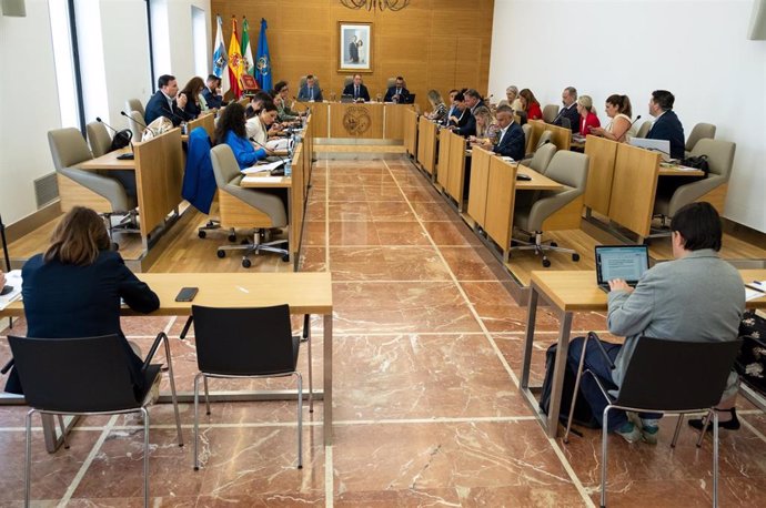 Pleno ordinario de la Diputación de Huelva correspondiente al mes de mayo.