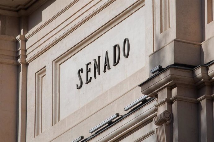 Archivo - La fachada del Senado