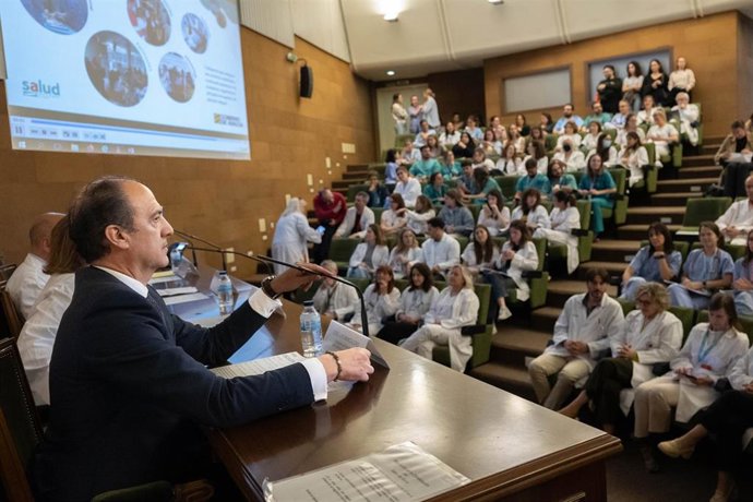 El consejero de Sanidad del Gobierno de Aragón, José Luis Bancalero.