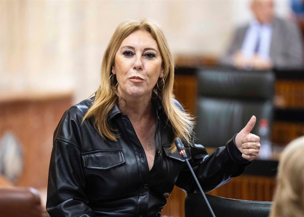 La consejera de Economía, Carolina España, en una imagen de archivo en el Parlamento de Andalucía.