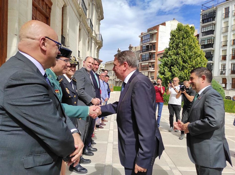 Planas a su llegada a la Diputación de Jaén para inaugurar un congreso sobre aceite de oliva y salud
