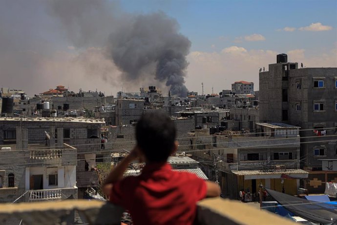 Un ataque aéreo sobre Rafá, en el sur de la Franja de Gaza