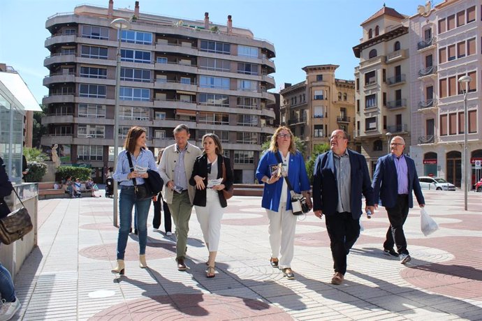 La secretaria general del PP, Cuca Gamarra, visita Tortosa (Tarragona)