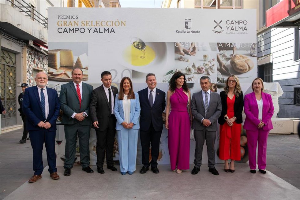 Premios Gran Selección 'Campo y Alma' en el Teatro Regio de Almansa.