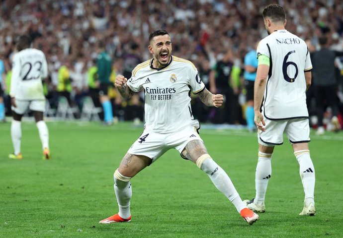 08 May 2024, Spain, Madrid: Real Madrid's Joselu celebrates scoring his side's first goal during the UEFA Champions League semi-final, second leg match between Real Madrid and Bayern Munich at the Santiago Bernabeu. Photo: Isabel Infantes/PA Wire/dpa