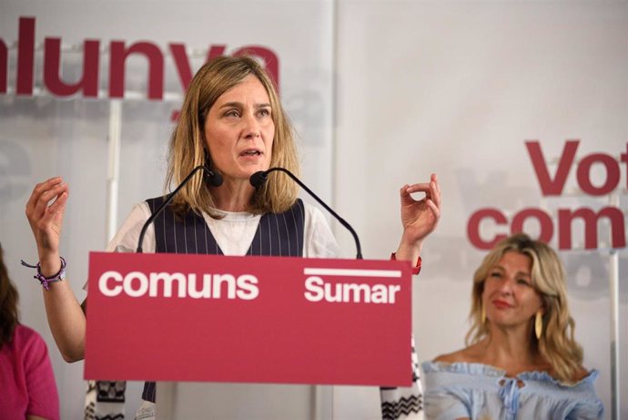 La líder de los comuns en el Parlament y candidata del partido a las elecciones catalanas, Jéssica Albiach, interviene durante un mitin de los Comuns, en el Palau de Congressos, a 5 de mayo de 2024
