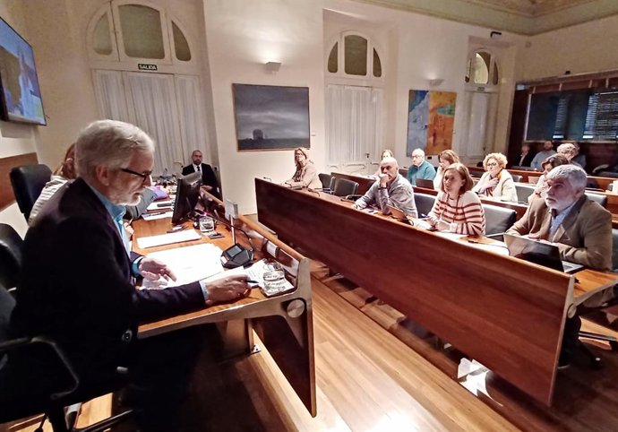 Comparecencia en la Junta General del gerente del Sespa, Aquilino Alonso.