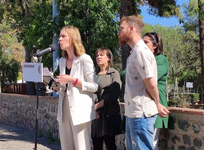 La candidata de los Comuns a presidir la Generalitat, Jéssica Albiach, y el número 2 de Tarragona, Mario Téllez.