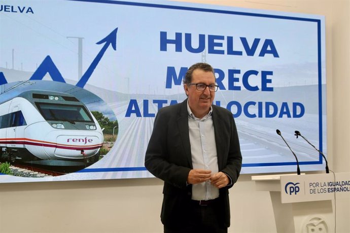 El presidente del Partido Popular de Huelva y parlamentario andaluz, Manuel Andrés González.