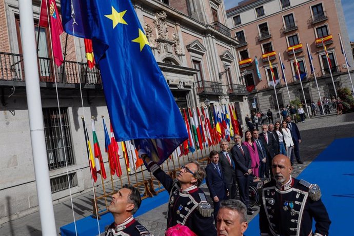 Acto de celebración del Día de Europa en la plaza de la Villa. (Madrid, a 9 de mayo de 2024)