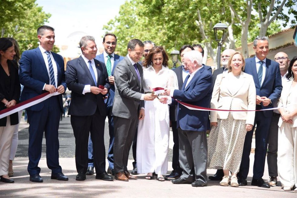 Inauguración de la feria Expovicaman en Albacete.
