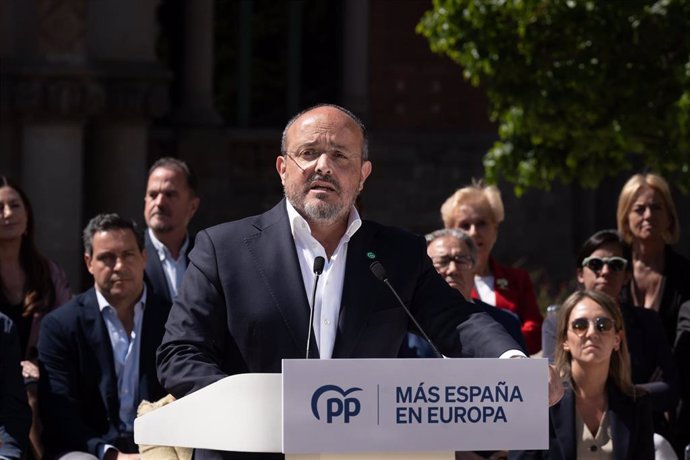 El candidato del PP a las catalanas, Alejandro Fernández, en el acto de presentación de la candidatura europea del PP