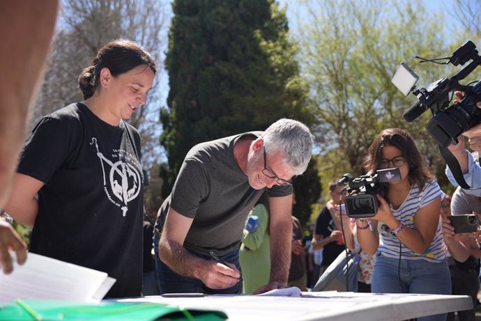 El candidato de la CUP por Tarragona a las elecciones catalanas, Sergi Saladié, en Tarragona, el 9 de mayo de 2024.