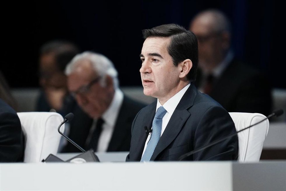 Archivo - El presidente de BBVA, Carlos Torres Vila, durante una Junta General de Accionistas del BBVA, en el Palacio de Euskalduna de Bilbao, a 15 de marzo de 2024, en Bilbao, Vizcaya, País Vasco (España).