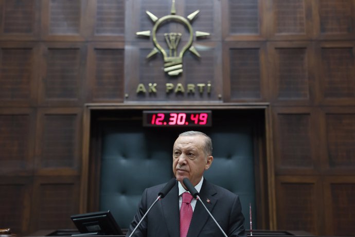 Archivo - El presidente turco y secretario general del AKP, Recep Tayyip Erdogan.