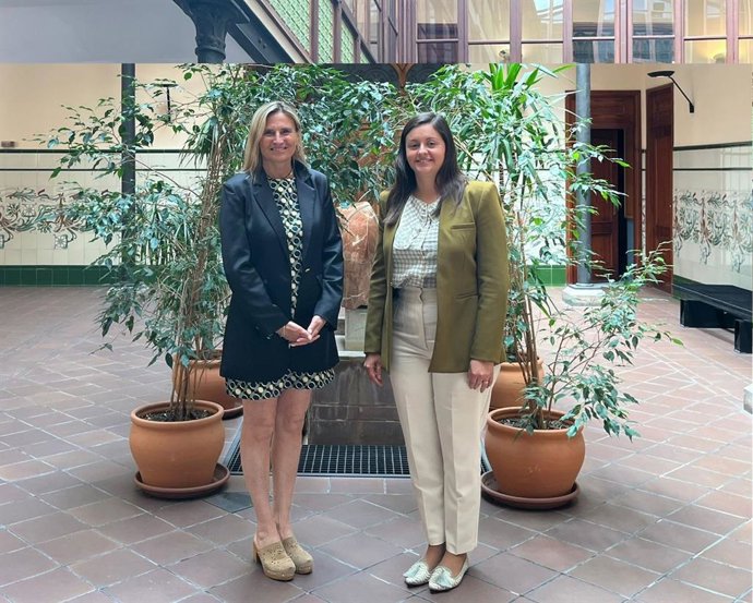 Susana Fabregat y Arantxa Miralles