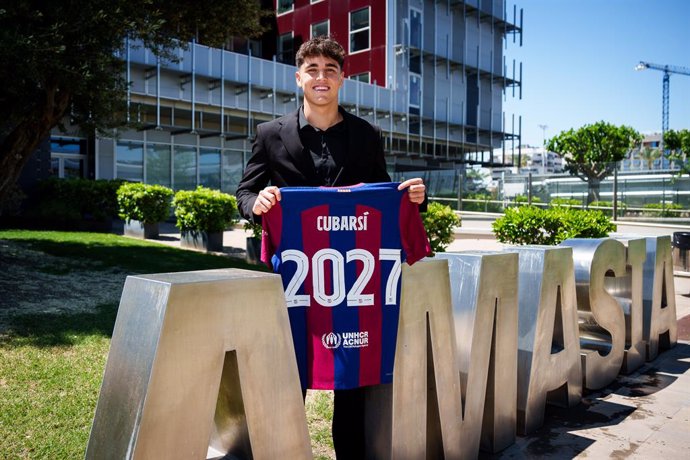 El jugador del FC Barcelona Pau Cubarsí 
