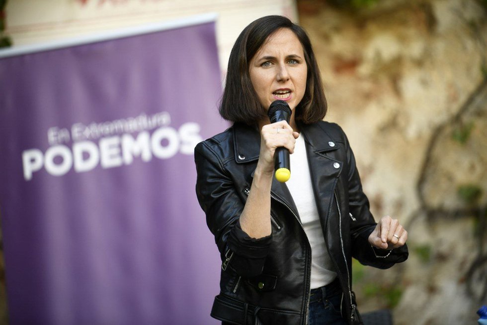 La secretaria general de Podemos, Ione Belarra, en un acto en Cáceres