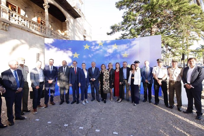 Acto del Día de Europa en el Consolat de Mar.