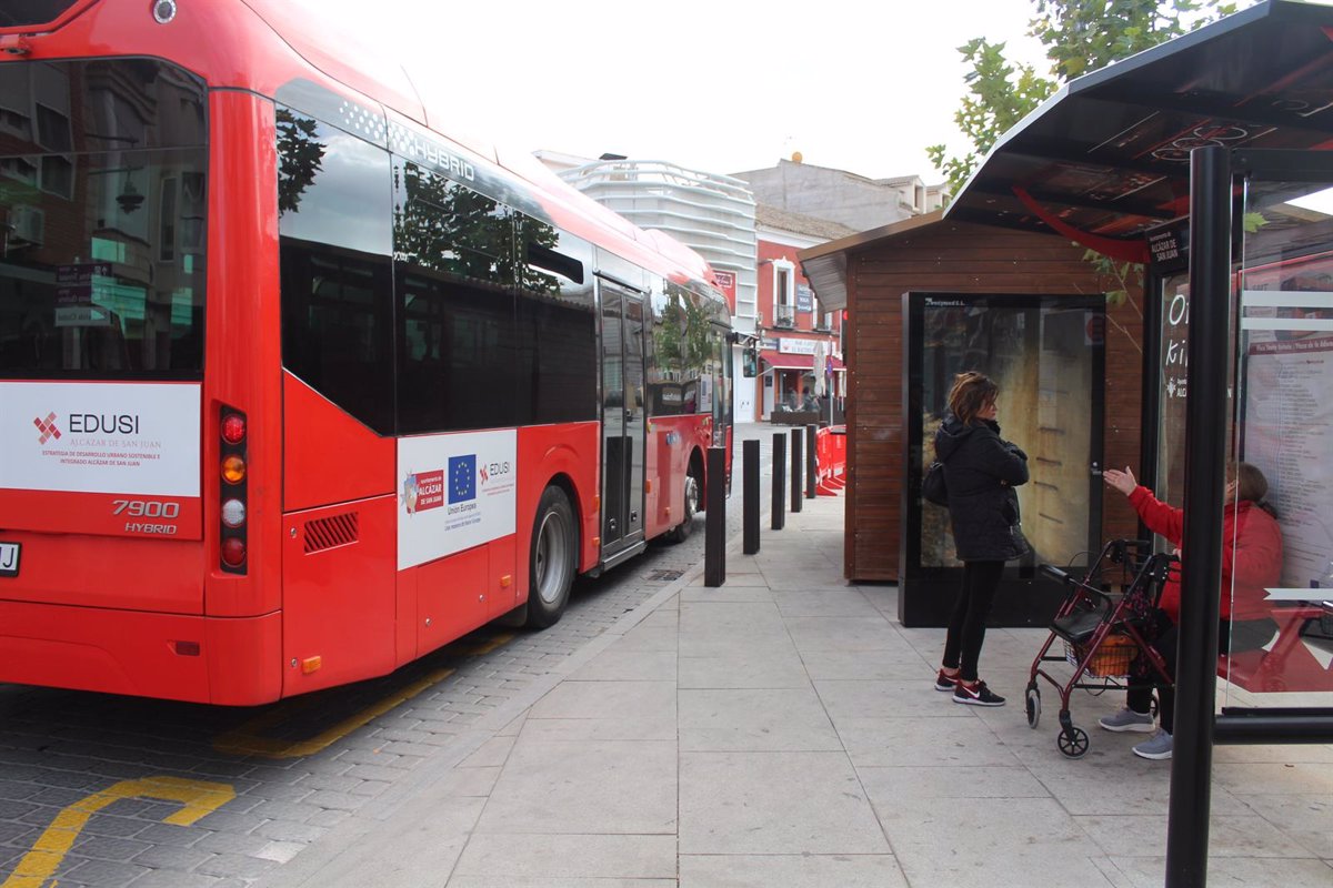 El transporte urbano por autobús cae un 3,7% en marzo en C-LM, donde lo usaron 1.827.000 pasajeros