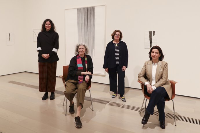 Inauguración en el Centro Botín de la exposición de Silvia Bchli