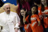 Foto: El Papa aboga por políticas sociales que eviten a las mujeres tener que "elegir entre trabajo y cuidado de los hijos"