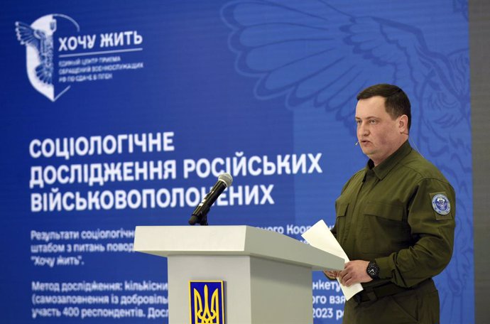 Archivo - May 4, 2023, Kyiv, Ukraine: Representative of the Coordination Headquarters for the Treatment of Prisoners of War Andrii Yusov attends the briefing, The Presentation of the First Sociological Study of the Russian Prisoners of War, at the Militar