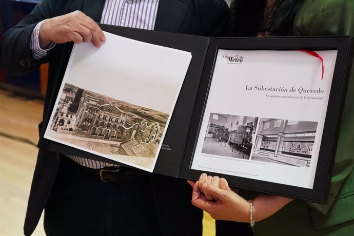 'La Huella De Metro', Una Obra Sobre La Historia De Madrid A Través Del Suburbano, Llega A La Biblioteca Regional