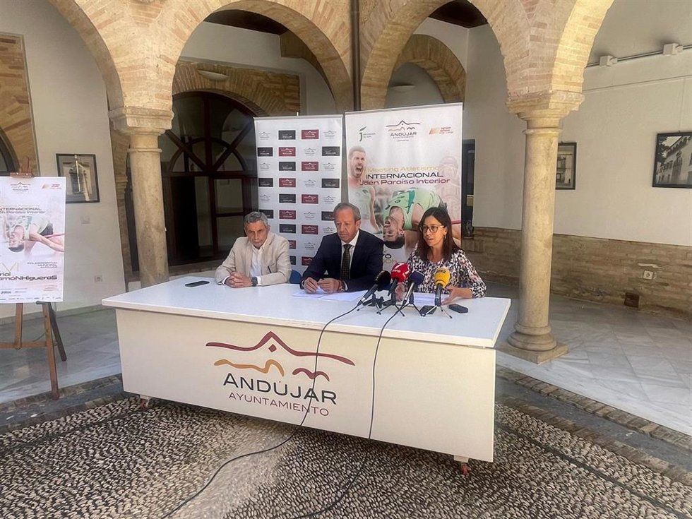 Presentación del 26 Meeting de Atletismo Jaén Paraíso Interior.