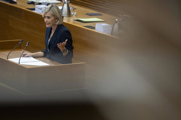 Archivo - Arxiu - La consellera de Justícia, Elisa Núñez, 