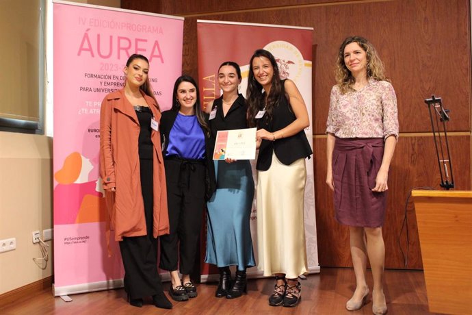 La iniciativa del equipo Whisper ha ganado el premio del IV Programa Áurea de Emprendimiento de la Universidad de Sevilla.