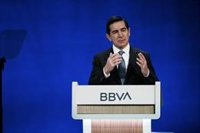 BBVA se deja un 1,42% y Banco Sabadell un 0,8% en la semana de la OPA hostil