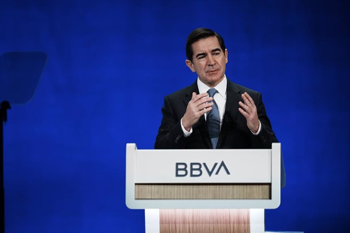 Archivo - Arxivo - El president de BBVA, Carlos Torres Vila, durant una Junta General d'Accionistes del BBVA, en el Palau d'Euskalduna de Bilbao, a 15 de març de 2024, a Bilbao, Biscaia, País Basc (Espanya).