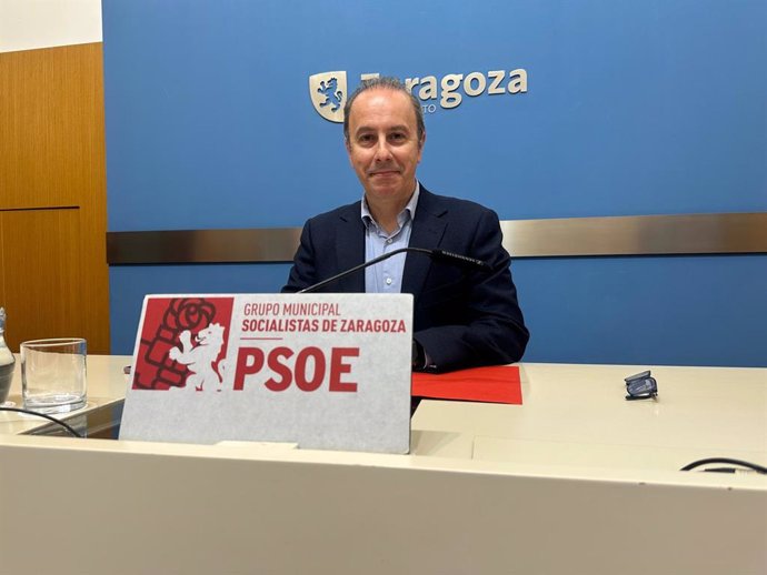 El concejal del PSOE en el Ayuntamiento de Zaragoza Chema Giral.