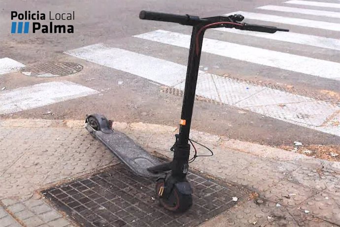 Patinete eléctrico implicado en el accidente de tráfico ocurrido el pasado 6 de mayo en la intersección de las calles Reis Catòlics e Isidoro Antillón de Palma