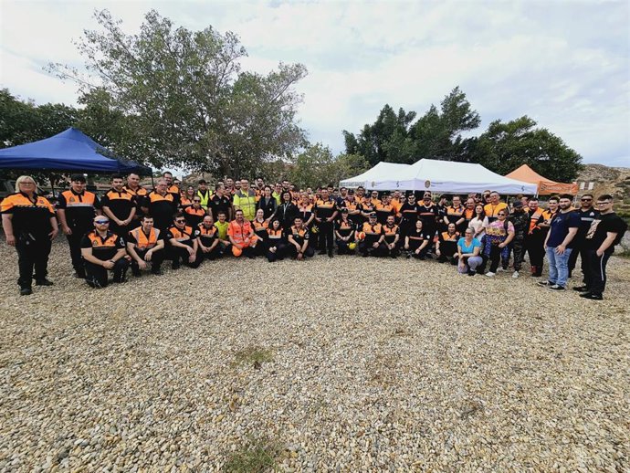 Las Jornadas de Voluntariado de Protección Civil en Almería acogen a casi 700 participantes.