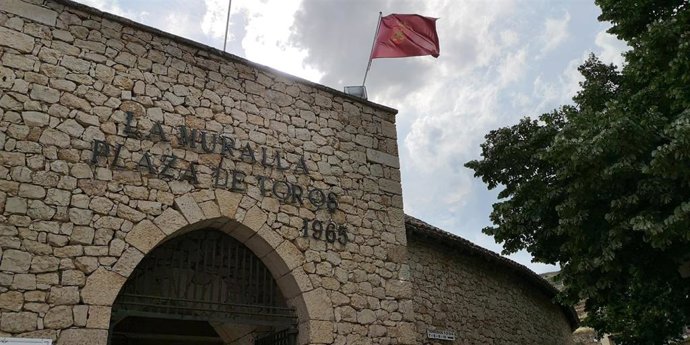 Plaza de toros de Brihuega.