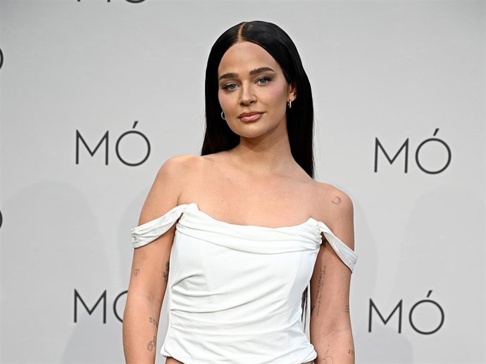 Laura Escanes asiste al evento Casa MÓ Bouquet organizado por MÓ, la exclusiva marca de gafas de Multiópticas, a 9 de mayo de 2024, en Madrid (España).