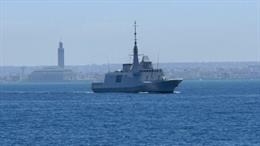 La fragata 'Mohamed VI 701' de la Armada Real de Marruecos frente a la costa de Casablanca