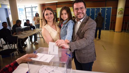 Aragonès demana restaurar els serveis de Rodalies per "alterar el mínim" les eleccions